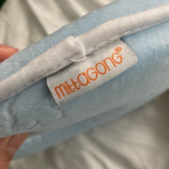 Infant pillow - Picture 3 of 3